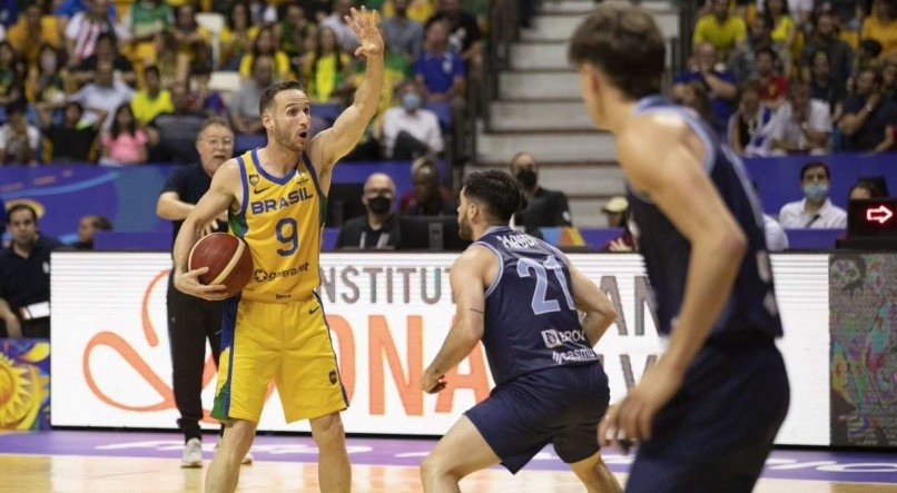 Marcelo Huertas é o único remanescente da antiga safra da Seleção Brasileira de Basquete Masculino