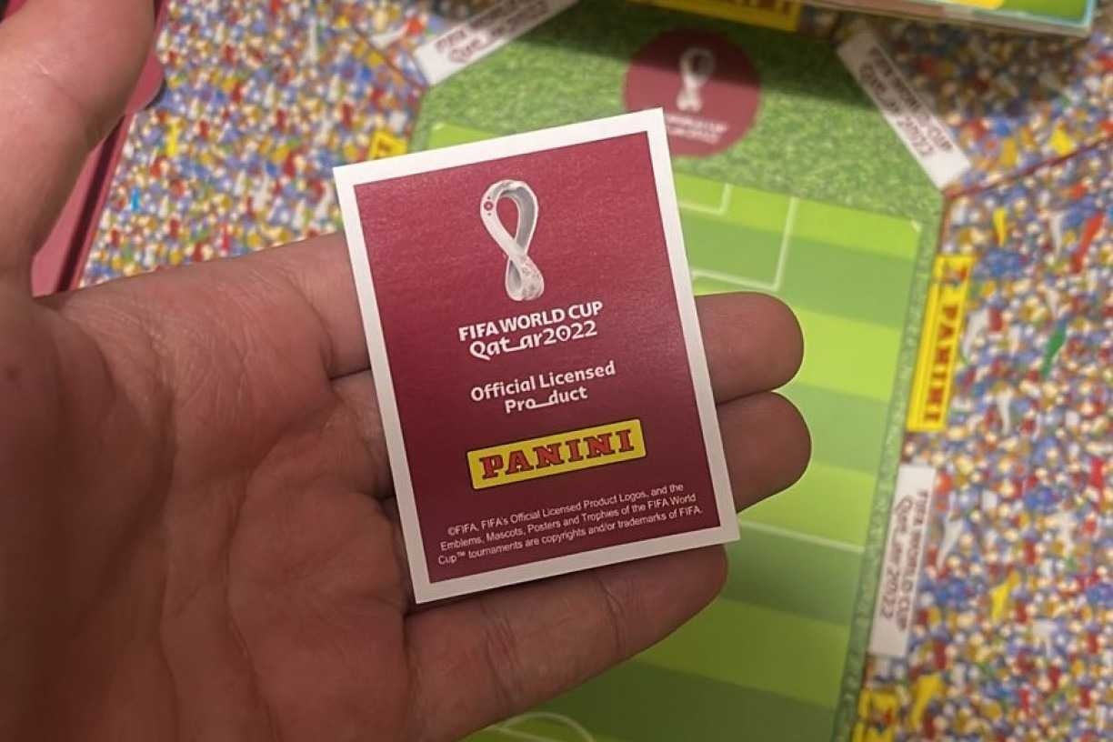 Figurinha Extra do Kylian Mbappé Bordô Legend da Copa do Mundo do Qatar  2022 - Item de Coleção Original Panini