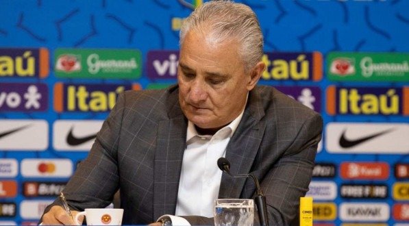 Tite d&aacute; aval para contratar jogador 