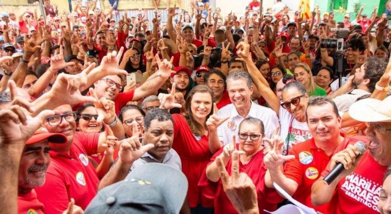 Marília Arraes e André de Paula são recebidos no Sindicato dos Trabalhadores Rurais de Lagoa dos Gatos