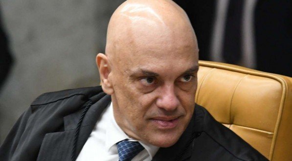 Moraes suspende atos sobre IOF e convoca audiência de conciliação entre governo e Congresso