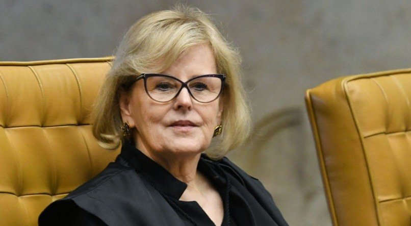 Ministra votou a favor da libera&ccedil;&atilde;o do piso salarial da enfermagem