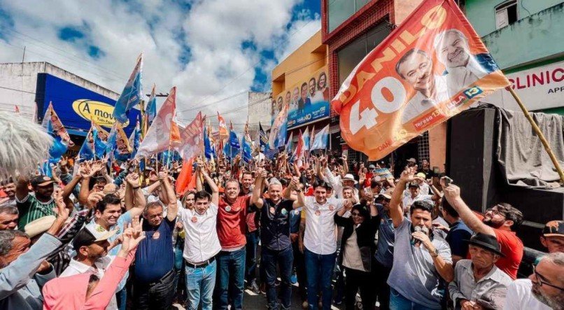 Em agenda realizada no município de Caetés, no Agreste, Danilo Cabral reforçou propostas como o programa Comida na Mesa e o Pacto Pela Água