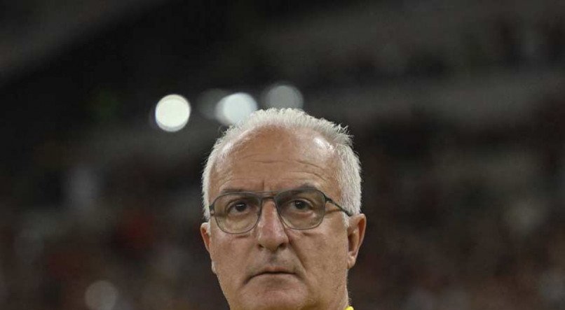 Dorival Júnior comanda o Flamengo