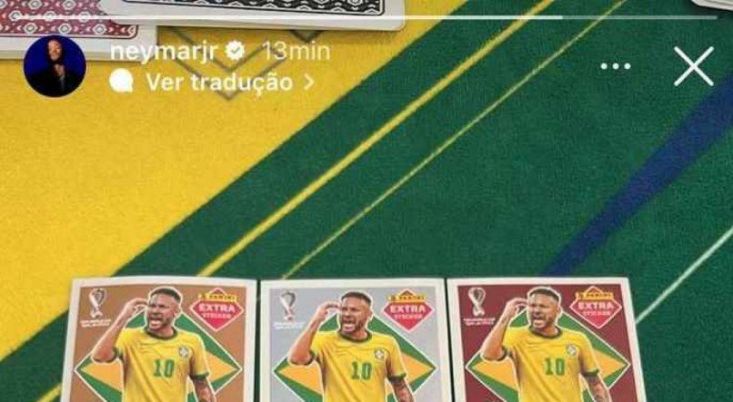 Neymar mostrou todas as suas figurinhas do Álbum da Copa em post nas redes sociais