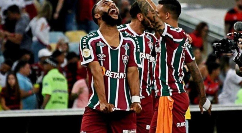 A disputa entre  Fluminense x Vasco acontece hoje (06)