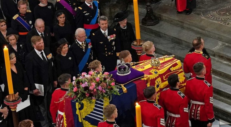 Rainha Elizabeth II velório; saiba como o corpo foi conservado por 11 dias até o funeral