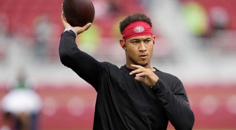 Trey Lance sofreu uma grave lesão em jogo do 49ers na NFL