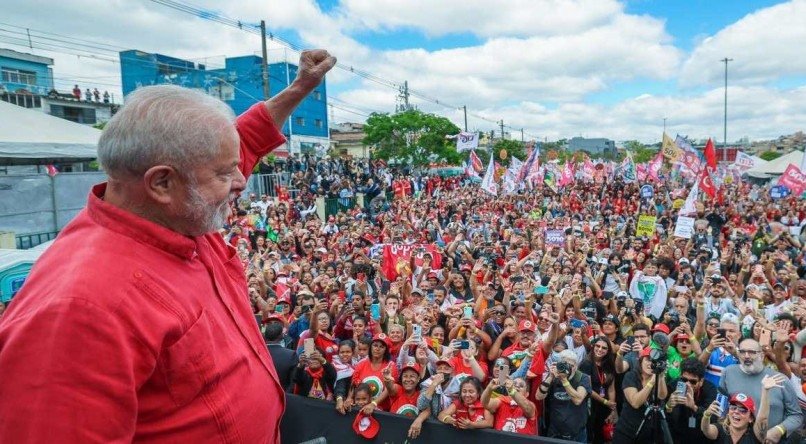 Ex-presidente Lula durante ato de campanha nas elei&ccedil;&otilde;es 2022