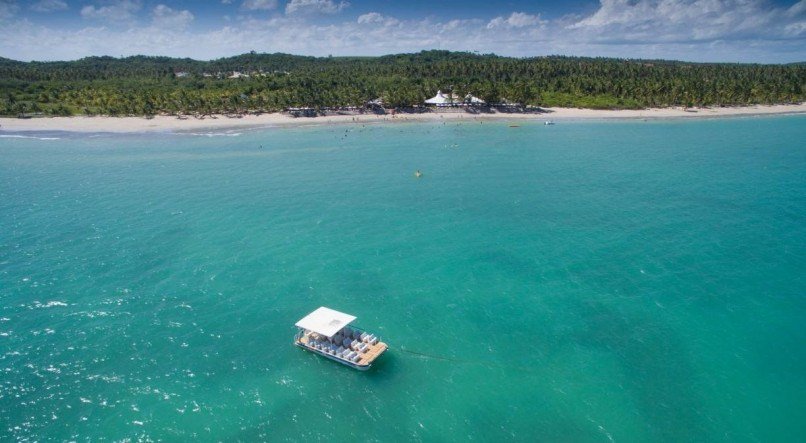 As piscinas naturais de Paripueira ficam bem perto de Maceió