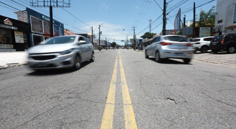 O tr&acirc;nsito de Olinda passar&aacute; por uma grande mudan&ccedil;a de circula&ccedil;&atilde;o. Prefeitura de Olinda vai gastar R$ 55 milh&otilde;es na reurbaniza&ccedil;&atilde;o de ruas e avenidas da cidade
