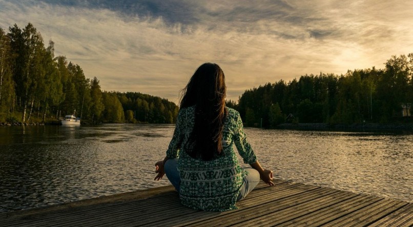 A meditação ajuda a aliviar os sintomas da depressão e da ansiedade