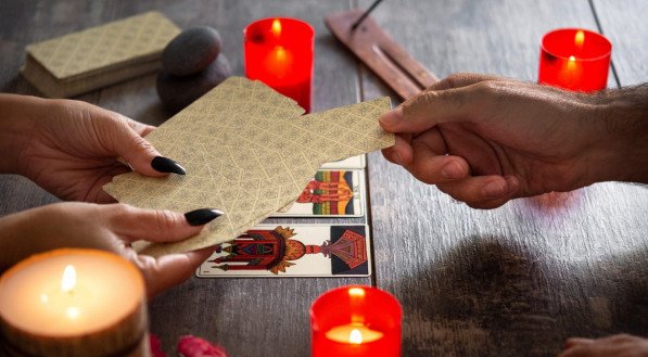 AMORES ESTÃO POR VIR! Estes SIGNOS irão se APAIXONAR PERDIDAMENTE ainda neste mês!