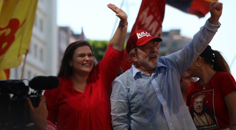 SOLIDARIEDADE Marília tem comemorado a adesão de novas lideranças políticas ao seu projeto de governo