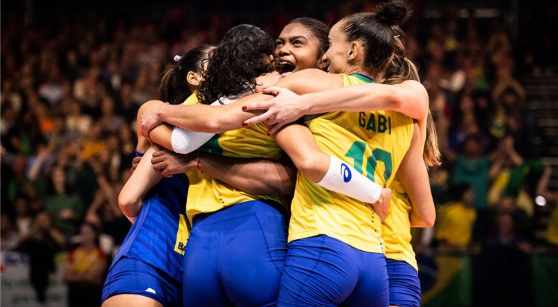 VNL 2022 FEMININO: Brasil joga hoje, 4 de julho? Veja classificação do  Brasil e onde assistir ao vivo o próximo jogo do Brasil pela Liga das  Nações de Vôlei Feminino