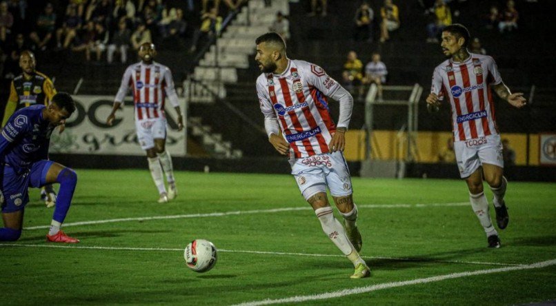 O Náutico sofreu uma goleada histórico diante do Novorizontino pela 35ª rodada da Série B