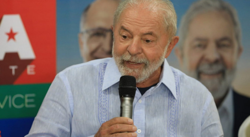 Lula (PT)  foi eleito para o seu terceiro mandato como presidente da Rep&uacute;blica, veja qual partido equipe do presidente eleito est&aacute; tentando se aproximar