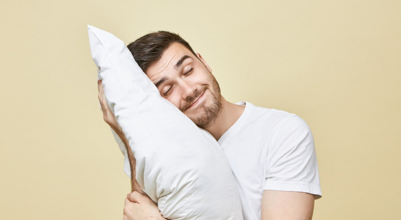 Pessoas que dormem bem durante a noite são mais contentes e bem-dispostas durante o dia