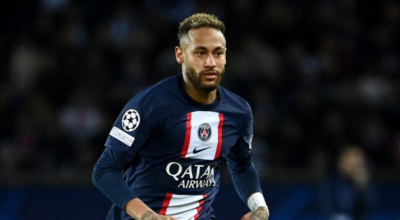 Neymar jogando pelo PSG