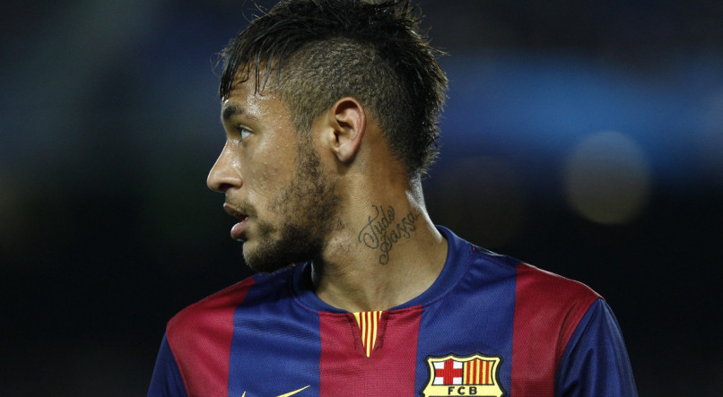 Neymar jogando pelo Barcelona