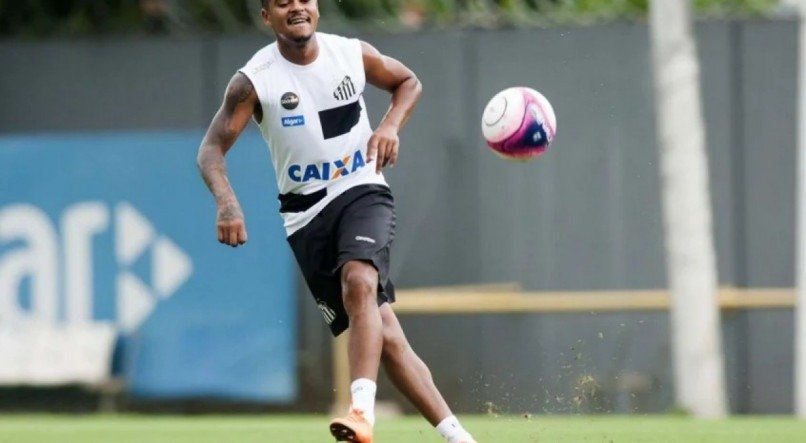 Diogo Vitor foi revelado pelo Santos