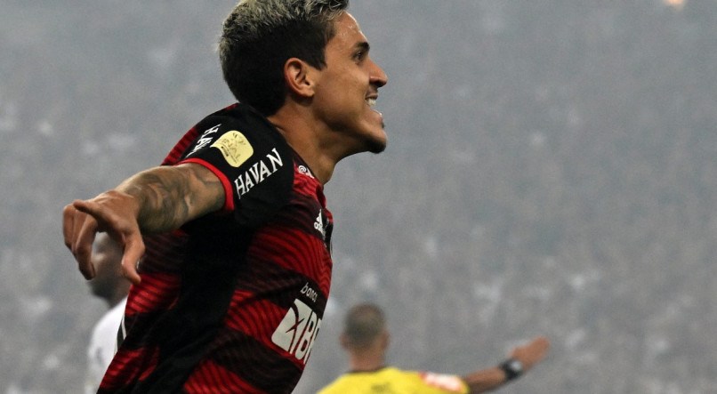 Pedro deve ser titular no Flamengo diante do Santos pela 34&ordf; rodada do Brasileir&atilde;o
