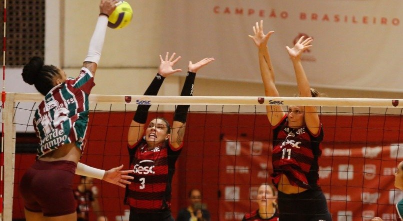 Flamengo e Fluminense se enfrentam na final do torneio