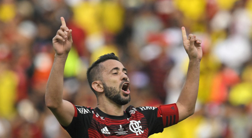 Everton Ribeiro &eacute; uma das estrelas do Flamengo e pode estar de sa&iacute;da