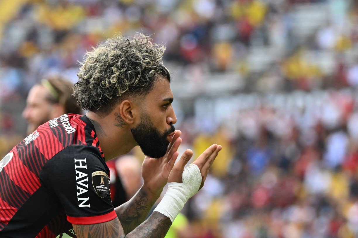 Confronto milionário, descubra o salário de Gabigol no Flamengo e