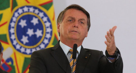 Pronunciamento de Bolsonaro começa que horas? Veja se já existe confirmação da live de Bolsonaro ao vivo hoje (01)