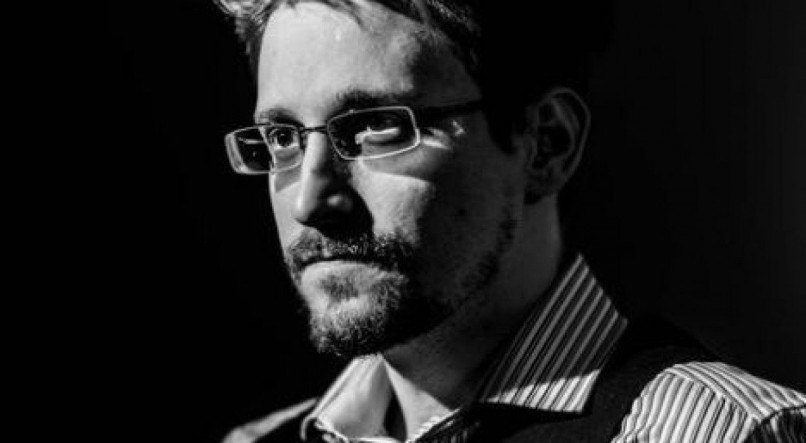 Snowden está refugiado na Rússia desde 2013 após deixar os Estados Unidos
