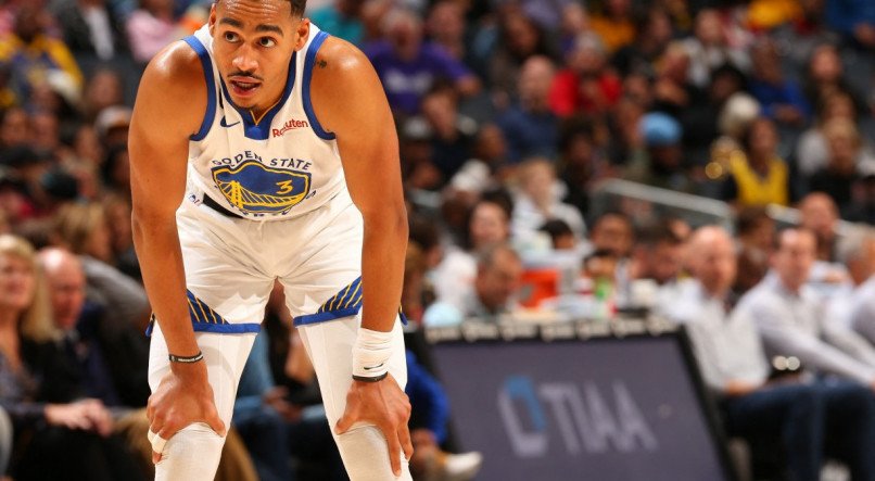 Jordan Poole estar&aacute; em quadra em Warriors x Clippers 