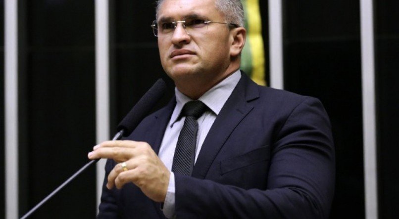 Deputado federal Julian Lemos (UB-PB)