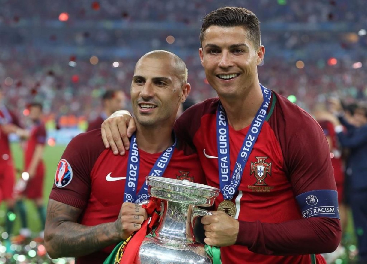 Quaresma esteve presente na conquista da Eurocopa de 2016 com Portugal