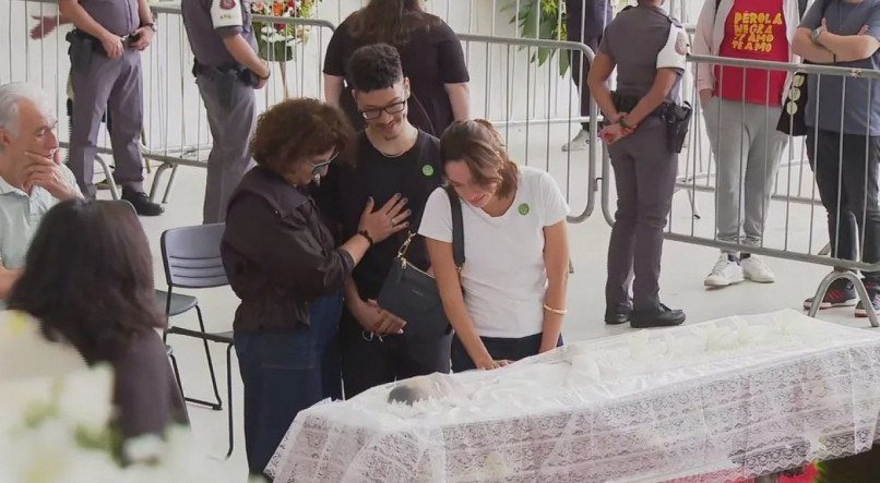 A empres&aacute;ria Wilma Petrillo, companheira da cantora Gal Costa, 77, no vel&oacute;rio