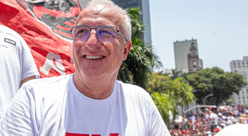Últimas notícias do Flamengo: Dorival Júnior negocia renovação