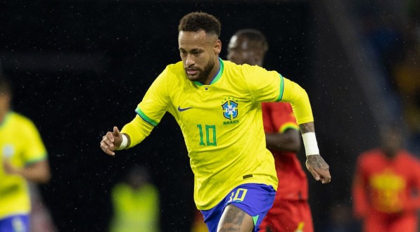Neymar volta a jogar pela Sele&ccedil;&atilde;o, ap&oacute;s dois jogos afastado