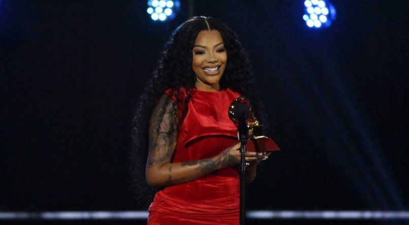 Ludmilla foi premiada na categoria 'Melhor Álbum de Samba/Pagode' no Grammy Latino. 