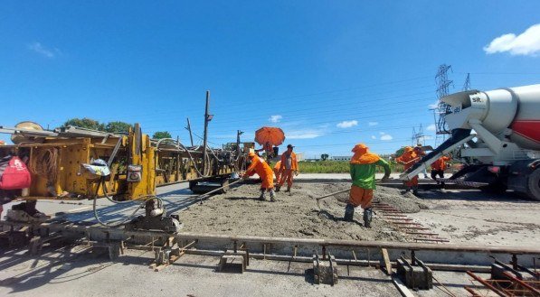 BR-232: após novas INTERDIÇÕES, confira qual a previsão para o fim dos CONGESTIONAMENTOS devido às obras de alargamento na saída do Recife