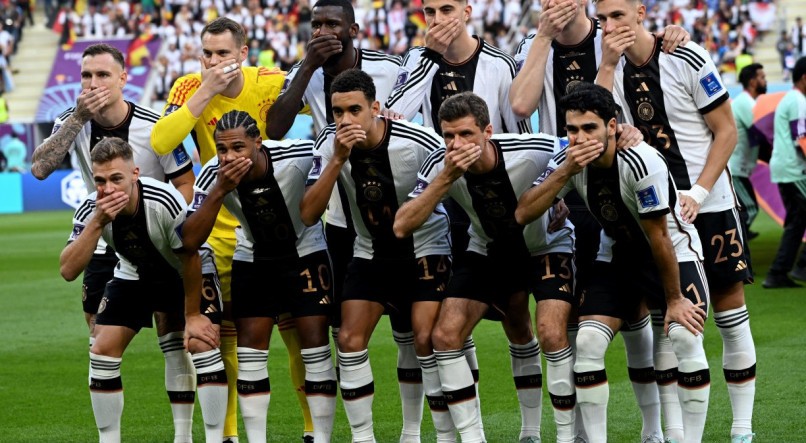Seleção alemã protesta e jogo de estreia na Copa do Catar.