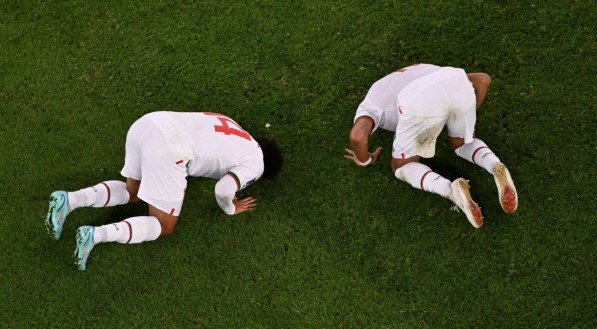 Abdelhamid Sabiri e Zakaria Aboukhlal fizeram gols do Marrocos