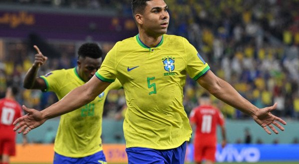 Casemiro &eacute; titular absoluto no Brasil contra a Bol&iacute;via pelas Eliminat&oacute;rias