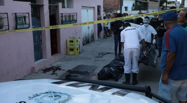 Homicídio no bairro de Candeias, em Jaboatão