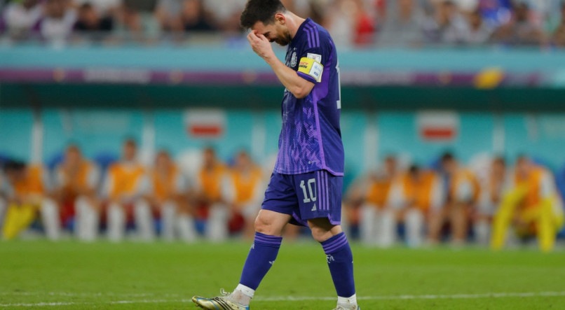 Messi perdeu um pênalti no duelo entre Polônia x Argentina