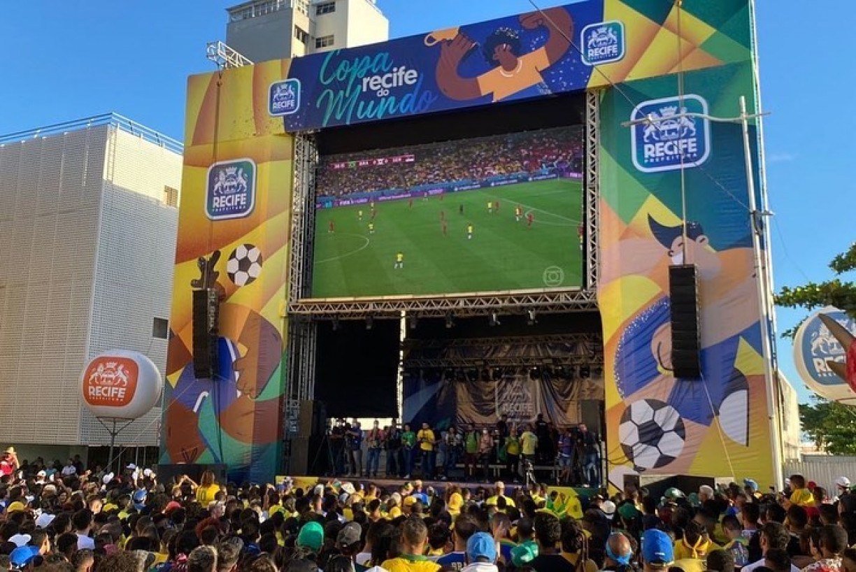 Prefeitura do Recife montará estrutura com telão para os jogos da Copa do  Mundo