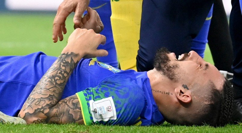 Alex Telles quase n&atilde;o era convocado para defender o Brasil na Copa do Mundo 2022