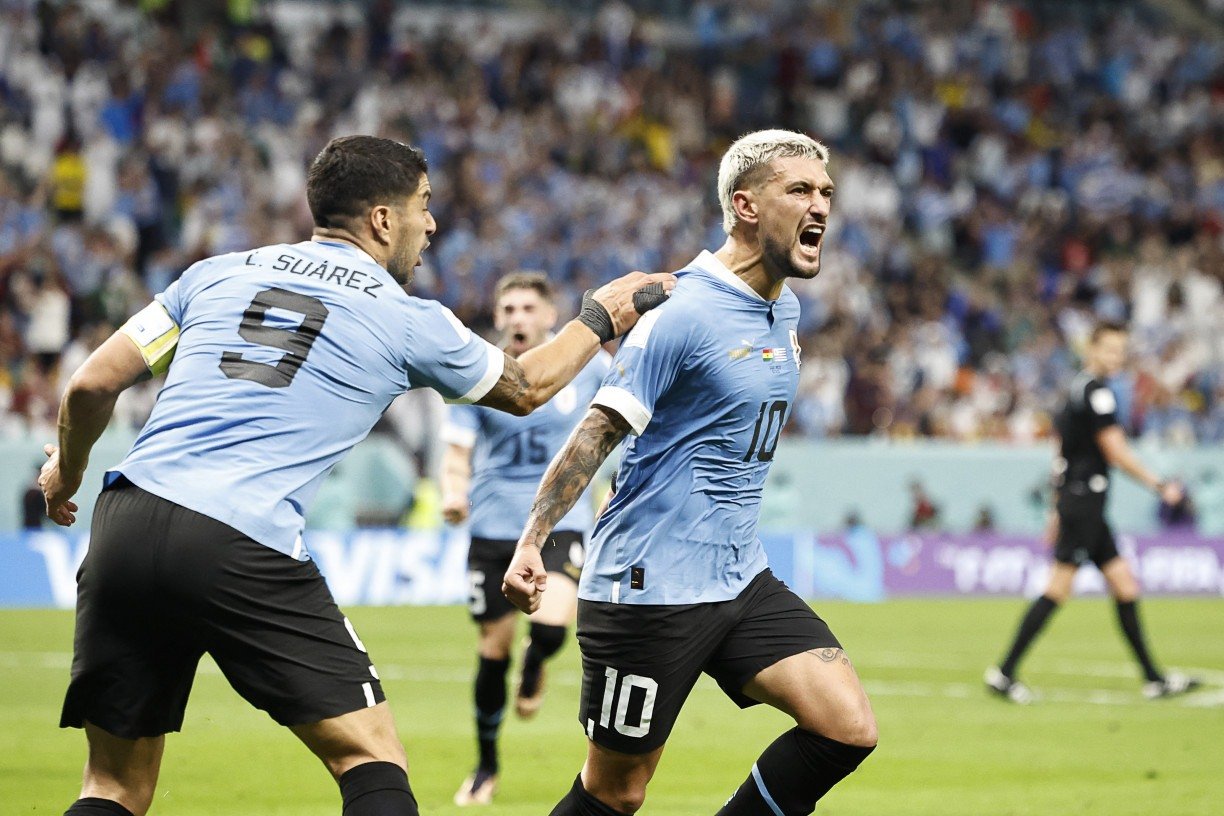 Uruguai define lista final para a Copa com Arrascaeta e Martín