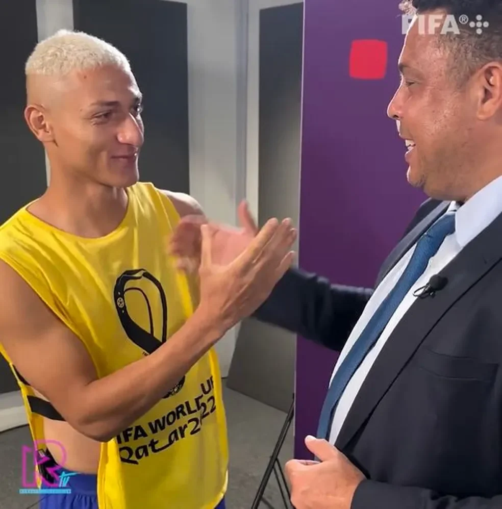 Richarlison e Ronaldo se encontraram nesta segunda (05)