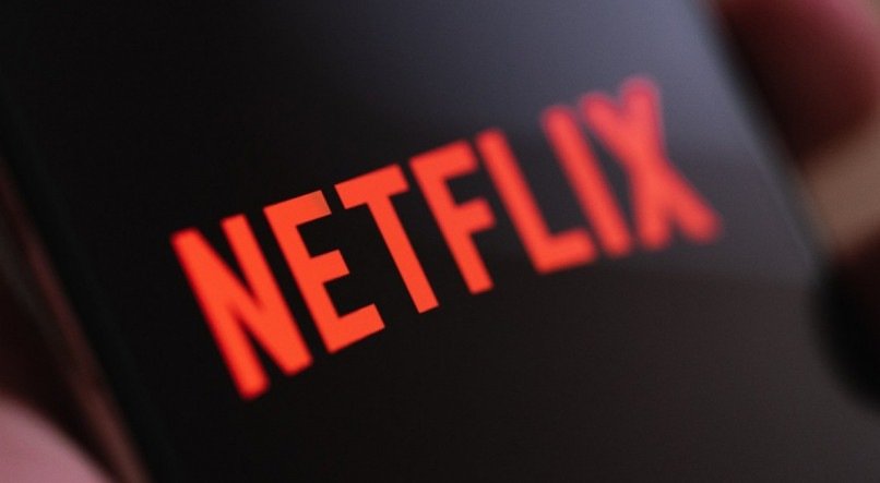 Netflix detalha como irá detectar o compartilhamento de senhas entre as  contas 