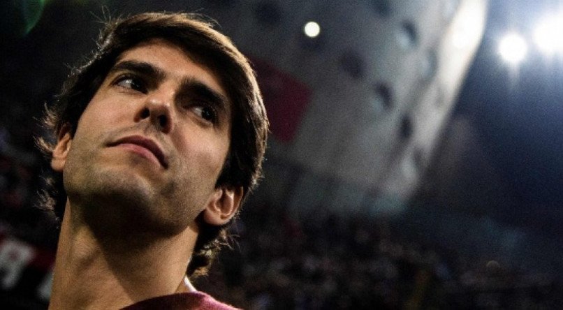 Kak&aacute; foi Campe&atilde;o do Mundo em 2002 e Bola de Ouro em 2007